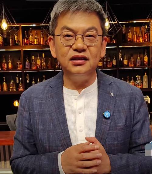 苏群：无论首轮对上掘金还是湖人现在的火箭都是一支弱势球队
