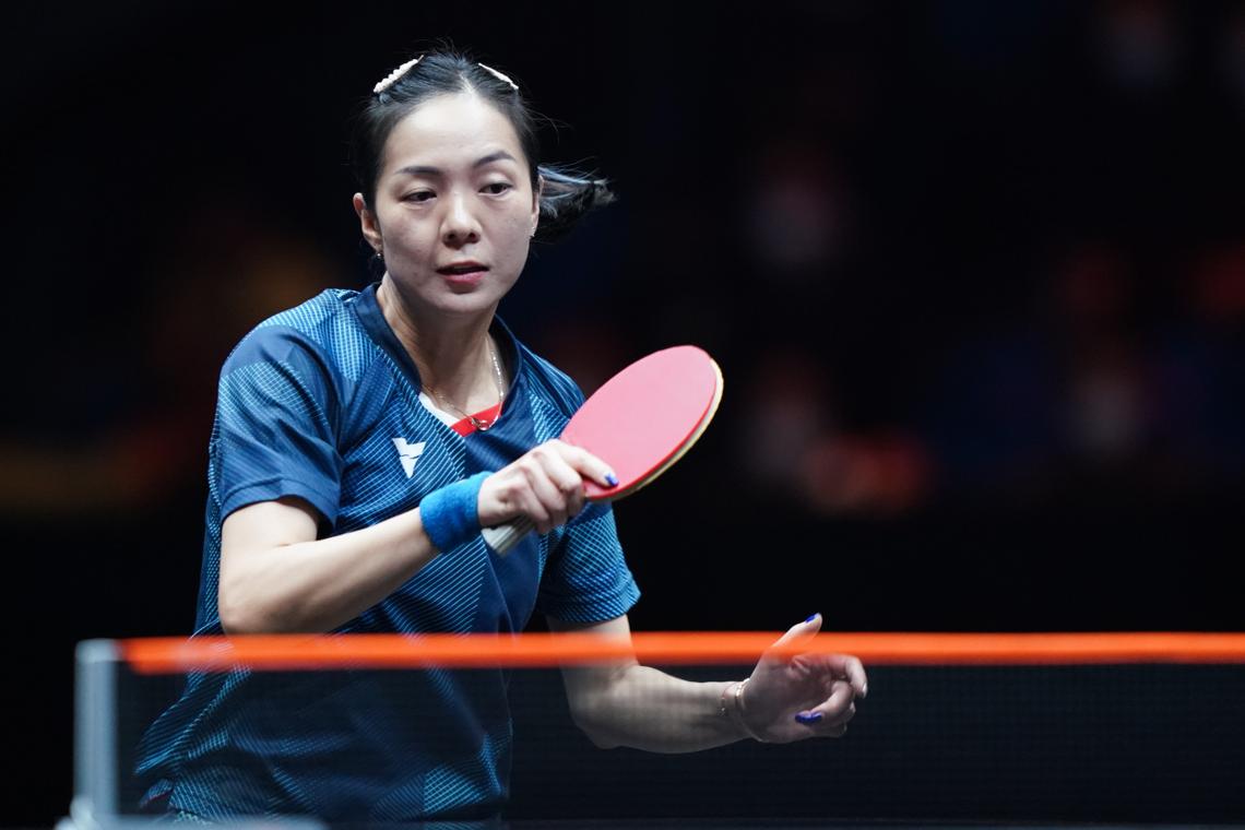 乒乓球世界杯最年长选手！64岁新西兰选手李春丽首秀13袁嘉楠