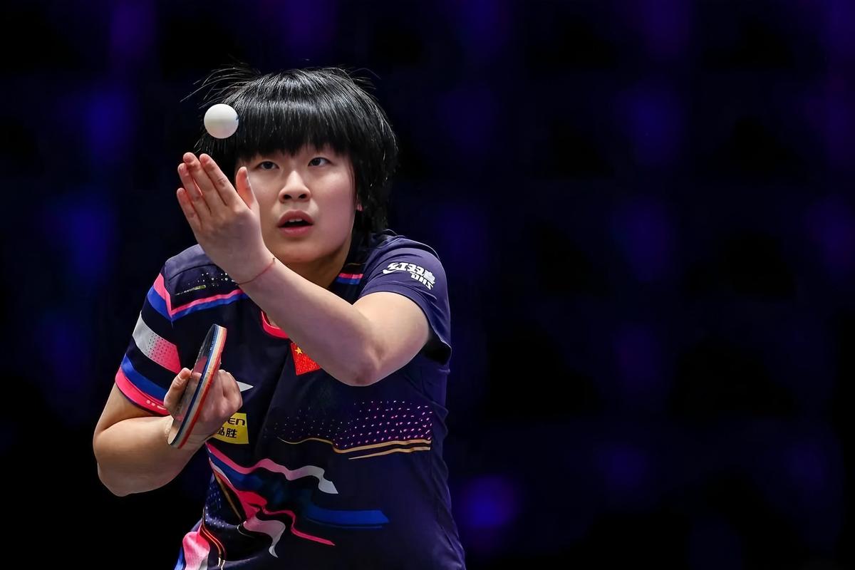 乒乓球世界杯女单小组赛第三轮：国乒小将覃予萱31战胜早田希娜