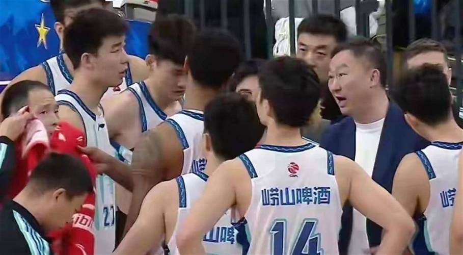 CBA焦点战今夜打响!3日19点35分!CCTV5不播,上海冲击15连胜