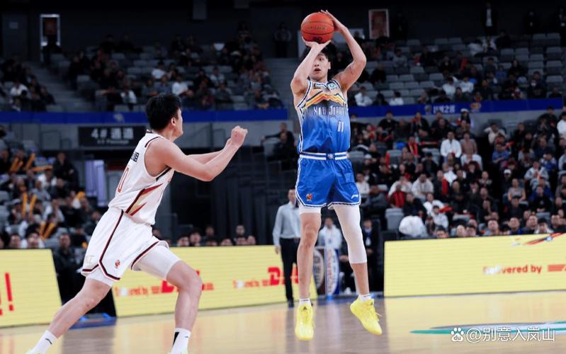 高效替补！海兰德14投7中&三分9中5得到21分5板3助2断