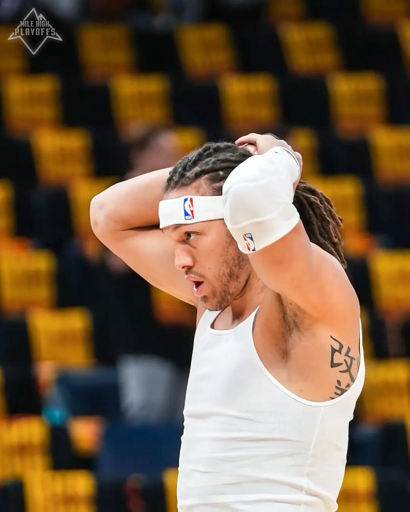 媒体人:阿隆戈登就是当世吕布最后时刻2次超顶换防体现价值